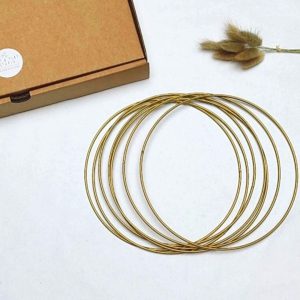 Anneau doré 20cm