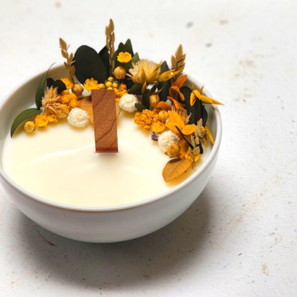 bougie deco fleurs jaunes