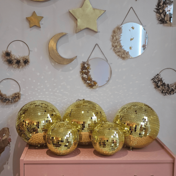 Boules à facettes dorées – Image 3