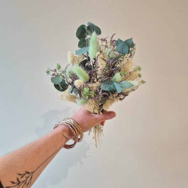 bouquet fleurs sechees main vert