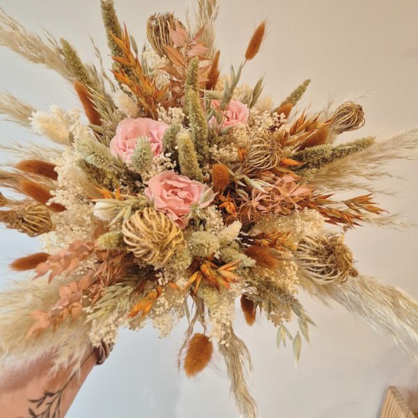 bouquet fleurs sechees roses basile