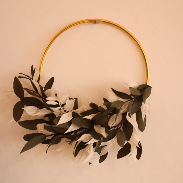 couronne dorée feuilles décoratives pacôme