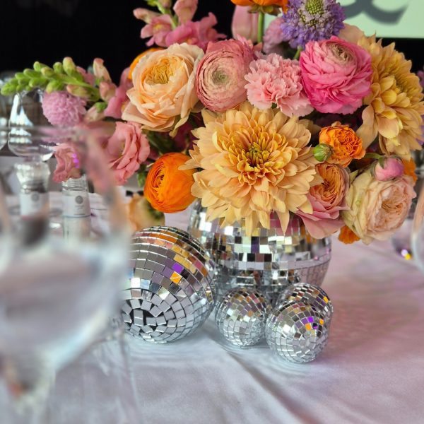 fleurs bouquet boules miroir