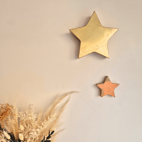 Petite étoile en métal orange