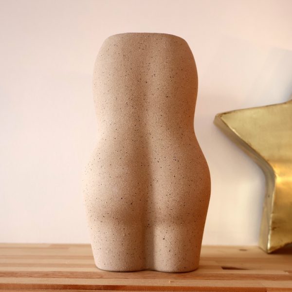 vase en forme de corps