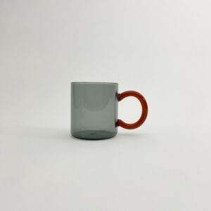 Mug Fumée et anse ambre