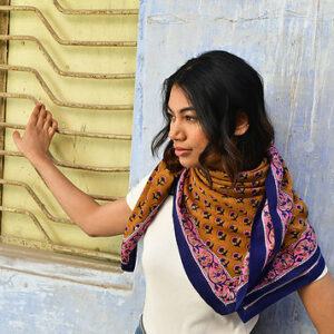 Grand foulard SÉLÉNÉ Fauve