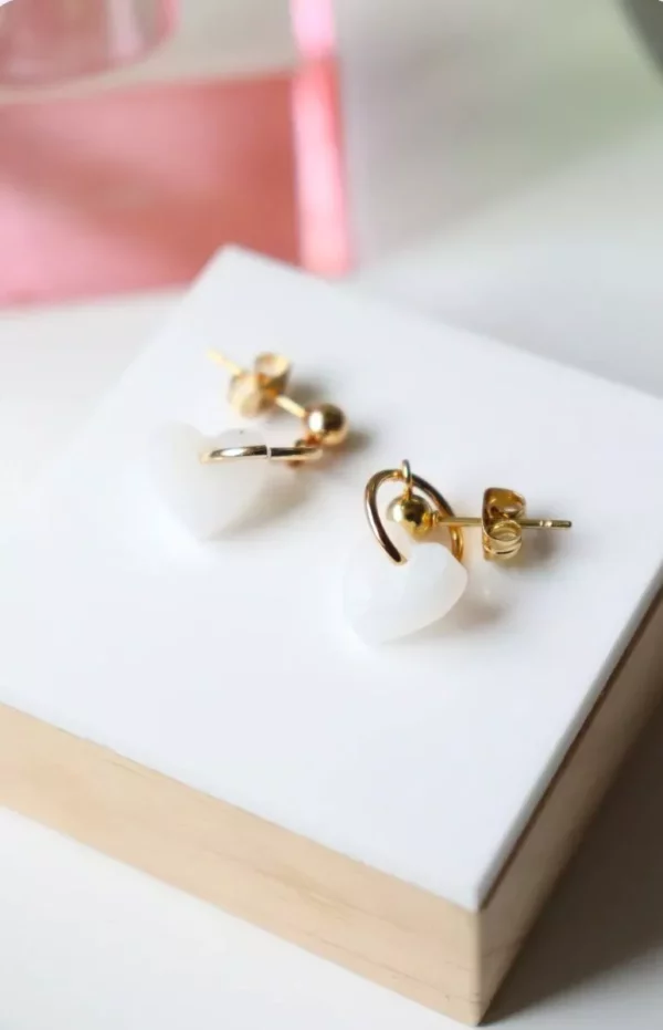 Boucles d'oreilles Lucie Blanc nacré