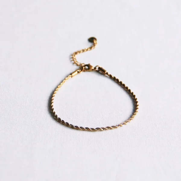 Bracelet « torsadé » petit modèle en acier — doré