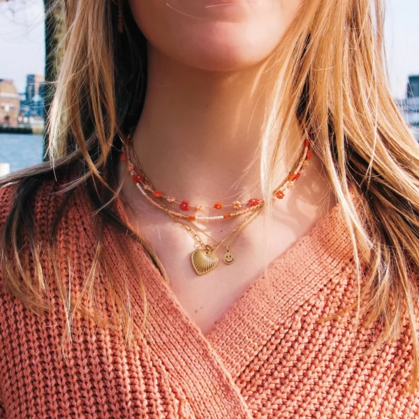Collier chaine en acier inoxydable avec cœur décoré - doré – Image 2