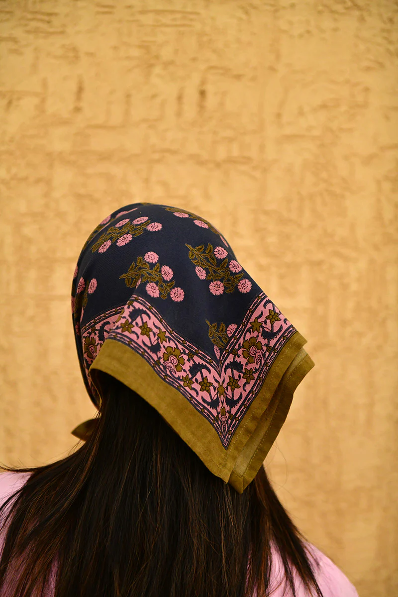 Petit foulard ANTIGONE Nuit – Image 3