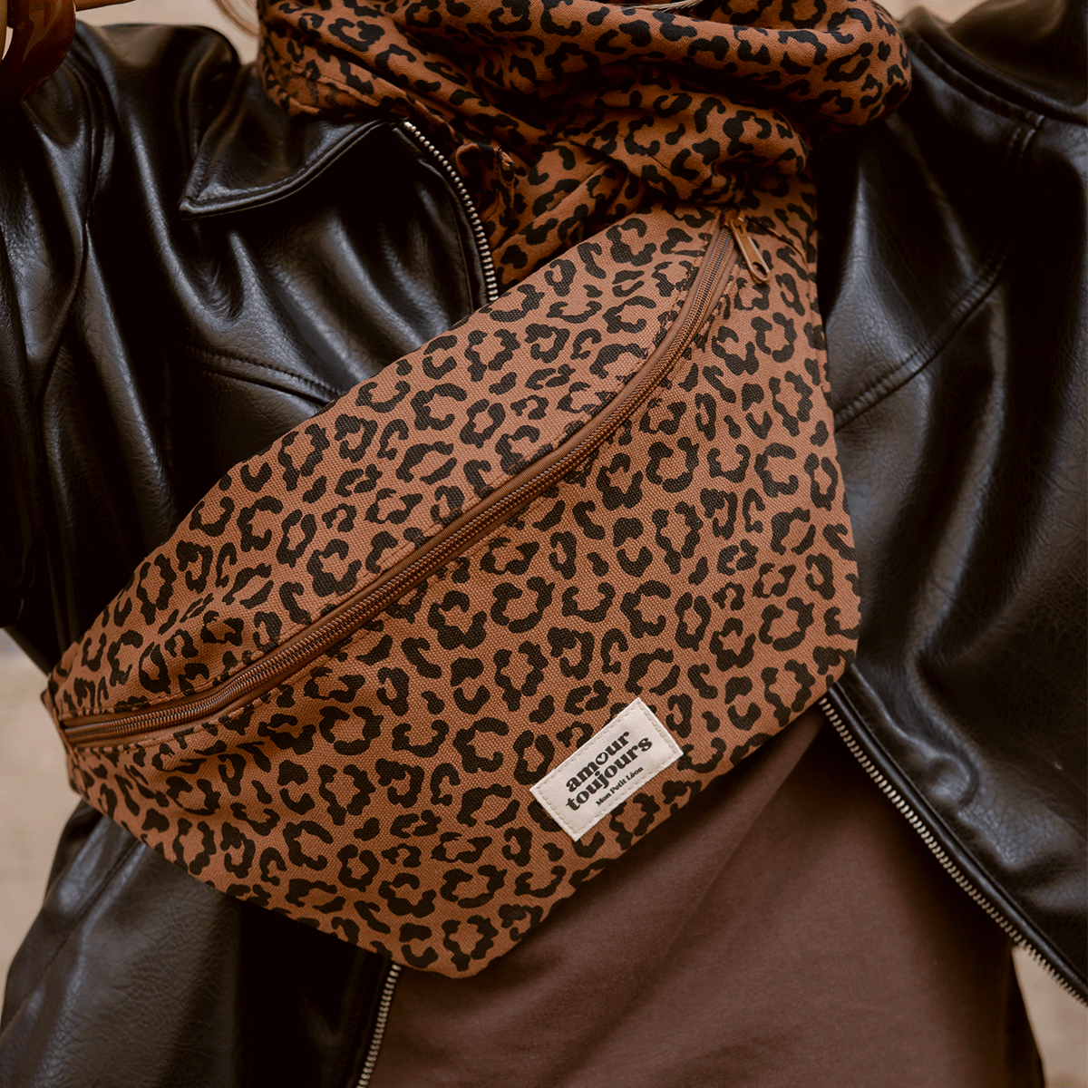 Sac banane léopard amour toujours