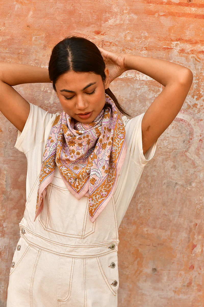 Grand foulard N°112 Rose – Image 2
