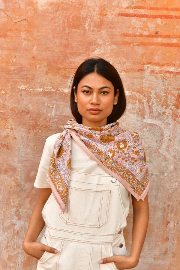 Grand foulard N°112 Rose – Image 3