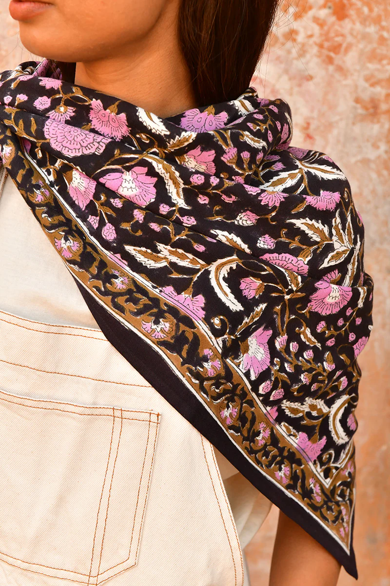 Grand foulard N° 112 Nuit – Image 4