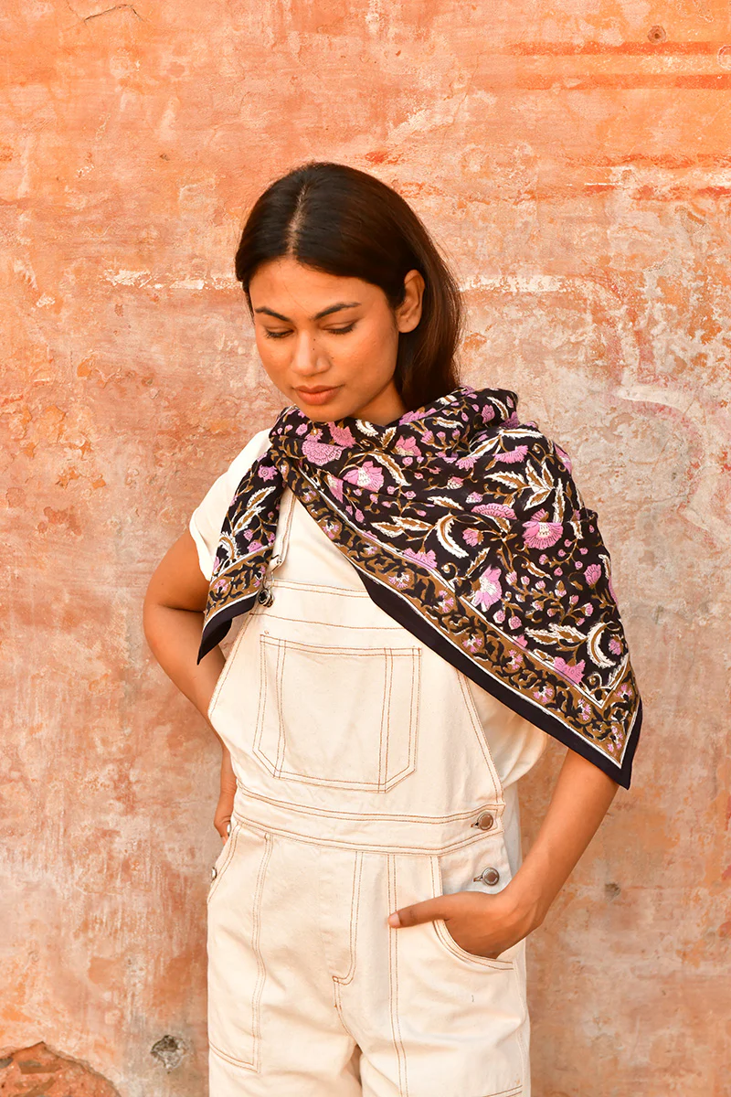 Grand foulard N° 112 Nuit – Image 2