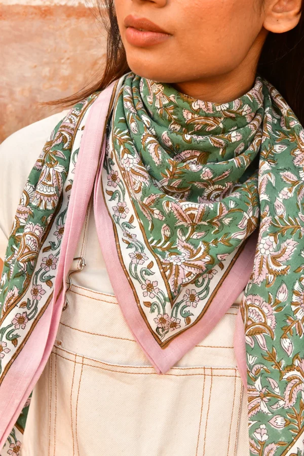 Grand foulard TOTILA Vert – Image 3