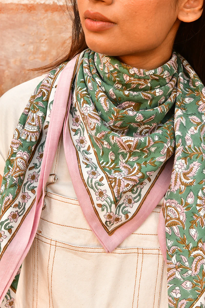 Grand foulard TOTILA Vert – Image 3